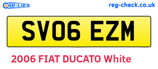 SV06EZM are the vehicle registration plates.