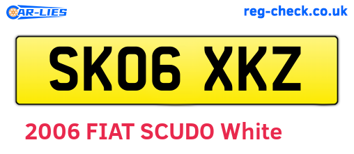 SK06XKZ are the vehicle registration plates.