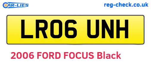 LR06UNH are the vehicle registration plates.