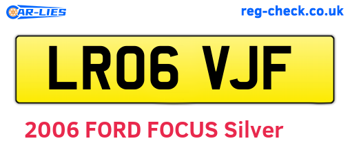 LR06VJF are the vehicle registration plates.
