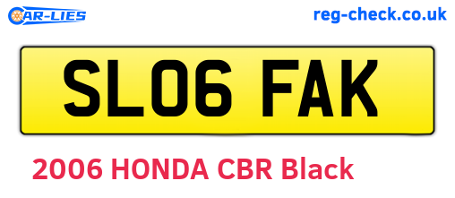 SL06FAK are the vehicle registration plates.