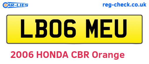LB06MEU are the vehicle registration plates.