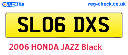 SL06DXS are the vehicle registration plates.