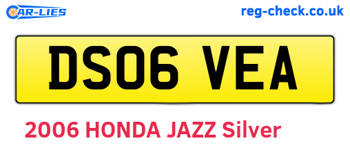 DS06VEA are the vehicle registration plates.