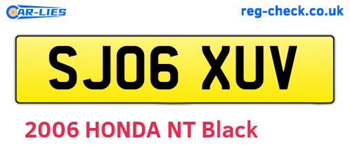 SJ06XUV are the vehicle registration plates.