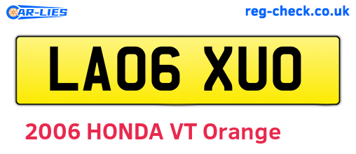 LA06XUO are the vehicle registration plates.