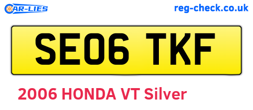 SE06TKF are the vehicle registration plates.