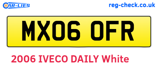 MX06OFR are the vehicle registration plates.