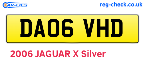 DA06VHD are the vehicle registration plates.