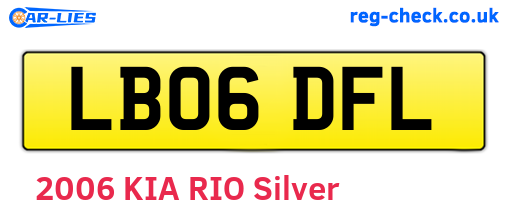LB06DFL are the vehicle registration plates.