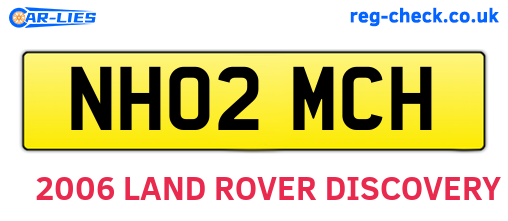 NH02MCH are the vehicle registration plates.