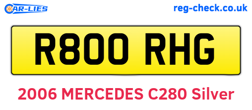 R800RHG are the vehicle registration plates.