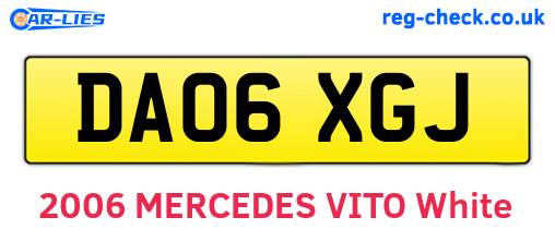 DA06XGJ are the vehicle registration plates.