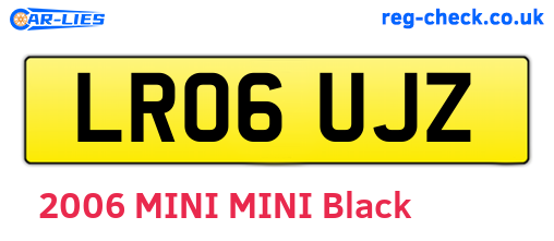 LR06UJZ are the vehicle registration plates.