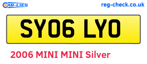 SY06LYO are the vehicle registration plates.