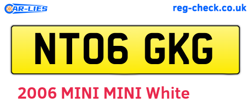 NT06GKG are the vehicle registration plates.