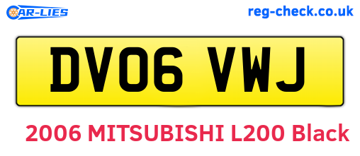 DV06VWJ are the vehicle registration plates.