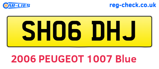 SH06DHJ are the vehicle registration plates.