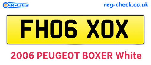 FH06XOX are the vehicle registration plates.