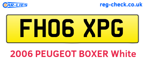 FH06XPG are the vehicle registration plates.