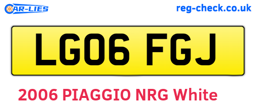 LG06FGJ are the vehicle registration plates.