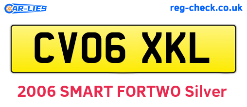 CV06XKL are the vehicle registration plates.