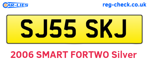 SJ55SKJ are the vehicle registration plates.