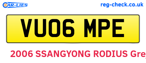 VU06MPE are the vehicle registration plates.