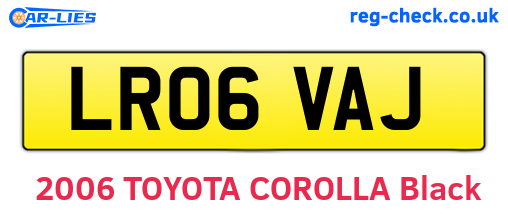 LR06VAJ are the vehicle registration plates.