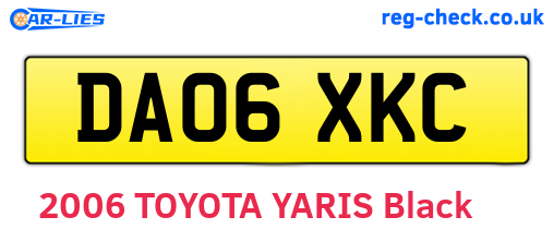 DA06XKC are the vehicle registration plates.