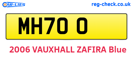 MH700 are the vehicle registration plates.