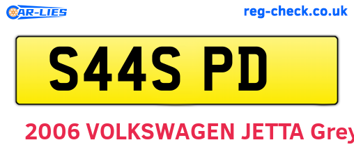S44SPD are the vehicle registration plates.