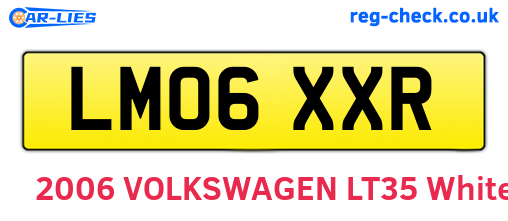 LM06XXR are the vehicle registration plates.