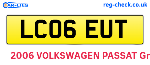 LC06EUT are the vehicle registration plates.