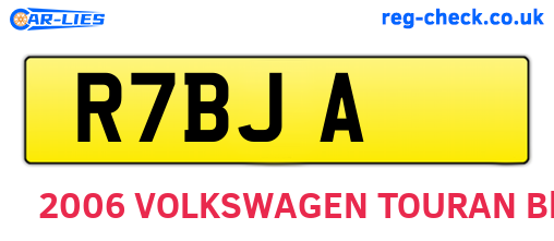 R7BJA are the vehicle registration plates.