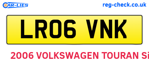 LR06VNK are the vehicle registration plates.