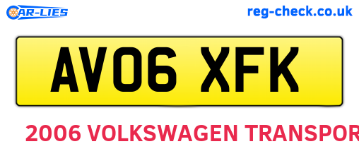 AV06XFK are the vehicle registration plates.