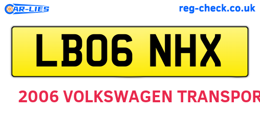 LB06NHX are the vehicle registration plates.