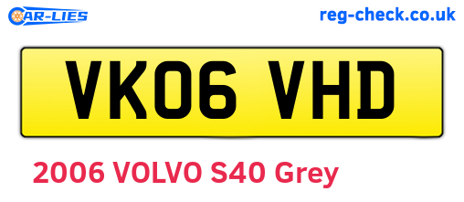 VK06VHD are the vehicle registration plates.