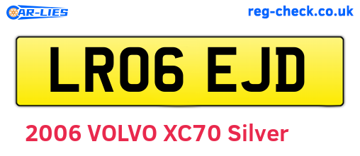 LR06EJD are the vehicle registration plates.