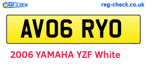 AV06RYO are the vehicle registration plates.