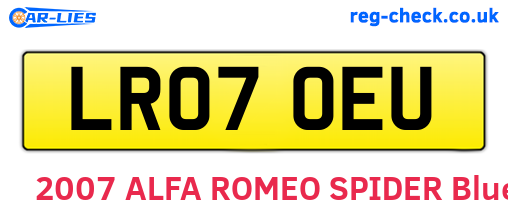 LR07OEU are the vehicle registration plates.