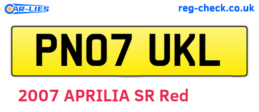 PN07UKL are the vehicle registration plates.