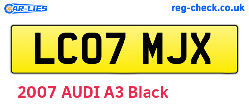 LC07MJX are the vehicle registration plates.