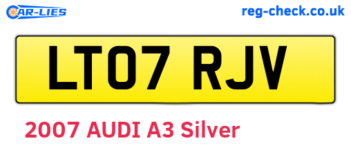 LT07RJV are the vehicle registration plates.