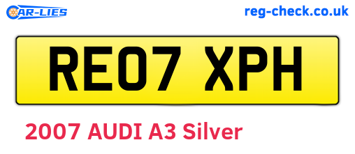 RE07XPH are the vehicle registration plates.