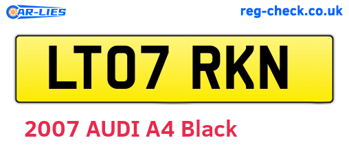 LT07RKN are the vehicle registration plates.