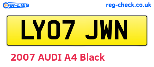 LY07JWN are the vehicle registration plates.