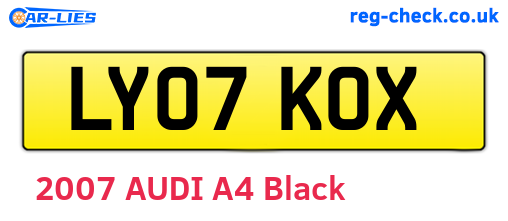 LY07KOX are the vehicle registration plates.