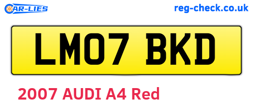 LM07BKD are the vehicle registration plates.